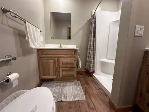 Bath - 1206 E 19th St, Sterling, IL 61081 photo 1 of 3