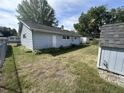 Exterior - 1206 E 19th St, Sterling, IL 61081 photo 3 of 6