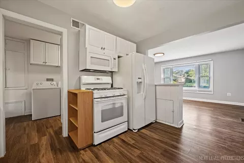 802 Cherry St, Wheaton, IL 60187 photo 8