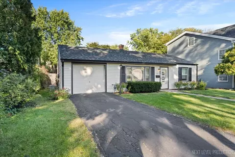 802 Cherry St, Wheaton, IL 60187 photo 3
