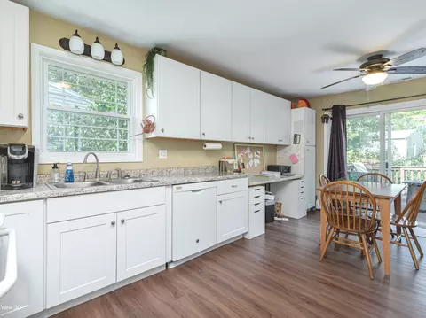1940 Powder River Path, Elgin, IL 60123 photo 6