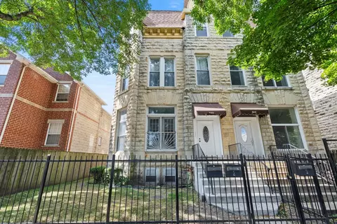 3612 S Prairie Ave #1, Chicago, IL 60653