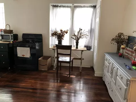 Kitchen - 3271 S Bell Ave, Chicago, IL 60608 photo 12 of 14