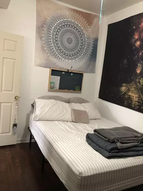 Bedroom - 3271 S Bell Ave, Chicago, IL 60608 photo 16 of 16