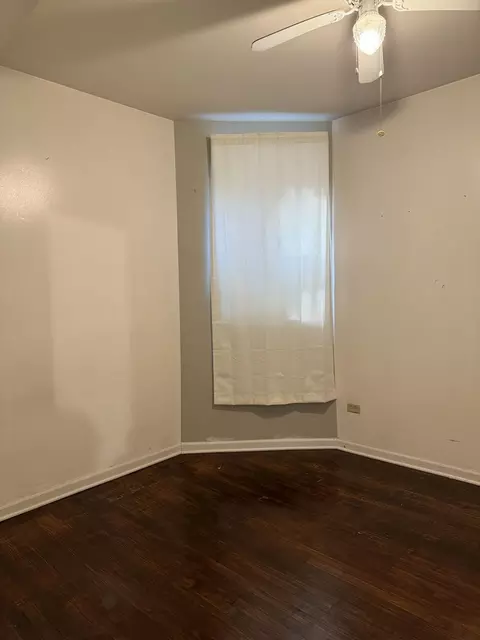 Bedroom - 3271 S Bell Ave, Chicago, IL 60608 photo 6 of 16