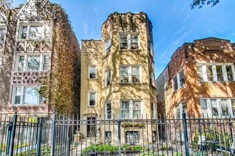 2040 W Farragut St, Chicago, IL 60625