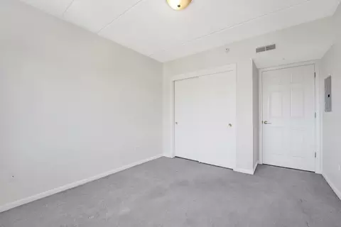 1327 Brown St #511, Des Plaines, IL 60016 photo 14
