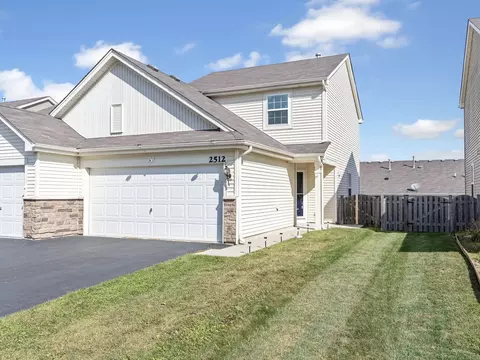 2512 Hearthstone Dr, Hampshire, IL 60140