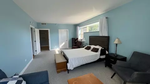 Bedroom - 1905 S Wolf Rd #210, Hillside, IL 60162 photo 5 of 5