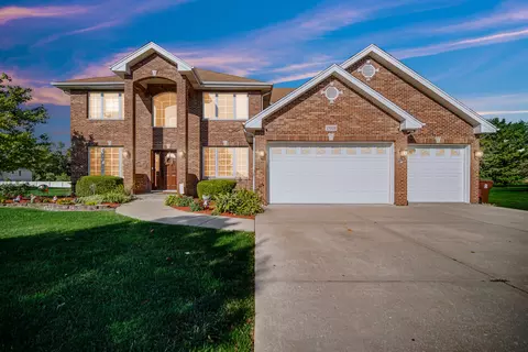 21338 Longview Dr, Frankfort, IL 60423