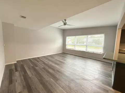 1512 Golfview Rd, Rantoul, IL 61866 photo 9