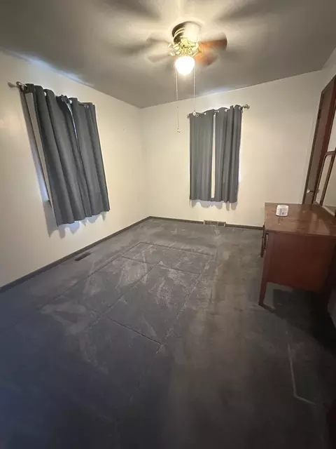 Bedroom - 210 Hickory Rd, Oakwood Hills, IL 60013 photo 1 of 1