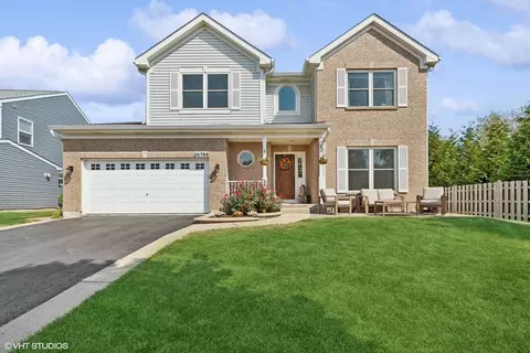 32789 Weathervane Ln, Lakemoor, IL 60051