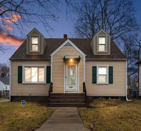 1529 E Bourbonnais St E, Kankakee, IL 60901