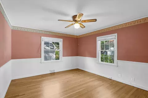 Bedroom - 1102 W John St, Champaign, IL 61821 photo 3 of 7
