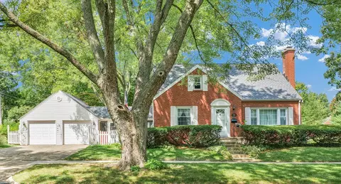 1102 W John St, Champaign, IL 61821