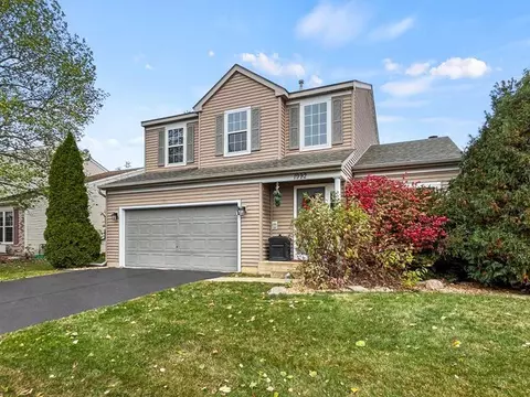 Exterior - 1992 Woodhaven Dr, Bartlett, IL 60103 photo 2 of 5