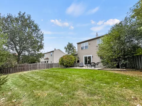 Exterior - 1992 Woodhaven Dr, Bartlett, IL 60103 photo 5 of 5