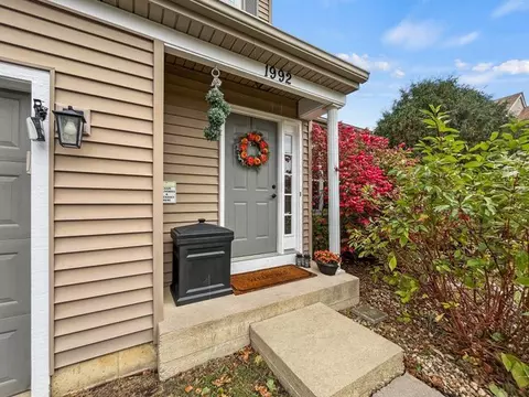 Exterior - 1992 Woodhaven Dr, Bartlett, IL 60103 photo 3 of 5