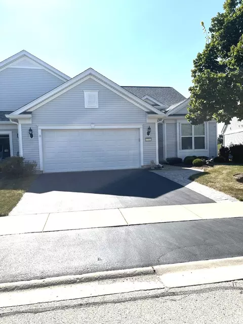 1715 Vantage Dr, Shorewood, IL 60404