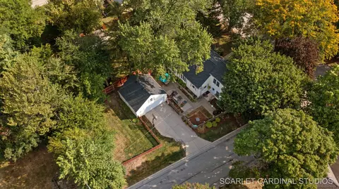 View/Area - 802 Richards St, Geneva, IL 60134 photo 1 of 5