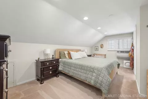 Bedroom - 802 Richards St, Geneva, IL 60134 photo 4 of 5