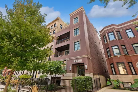 457 W Melrose St #2, Chicago, IL 60657