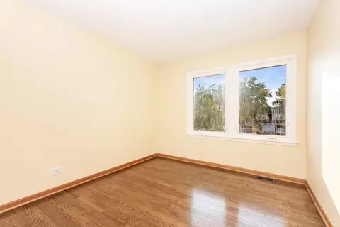 1635 Chippendale Rd, Hoffman Estates, IL 60169 photo 9