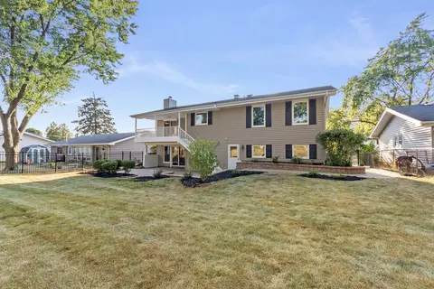 1635 Chippendale Rd, Hoffman Estates, IL 60169 photo 21