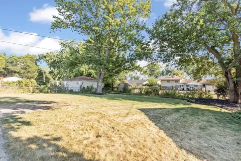 565 Briarcliff Ln, Hoffman Estates, IL 60169 photo 14