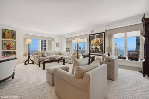 161 E Chicago Ave #42F, Chicago, IL 60611 photo 6