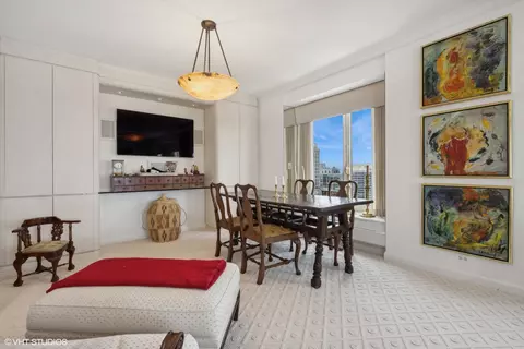 161 E Chicago Ave #42F, Chicago, IL 60611 photo 7