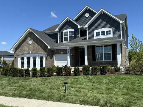 2332 Desert Canyon Dr, New Lenox, IL 60451