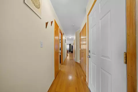 Entry Way - 7421 W Archer Ave #3B, Summit, IL 60501 photo 1 of 1