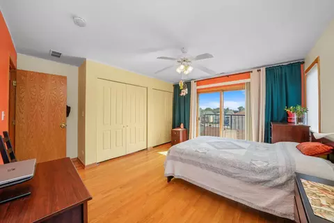 Bedroom - 7421 W Archer Ave #3B, Summit, IL 60501 photo 4 of 5