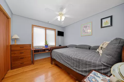 Bedroom - 7421 W Archer Ave #3B, Summit, IL 60501 photo 2 of 5