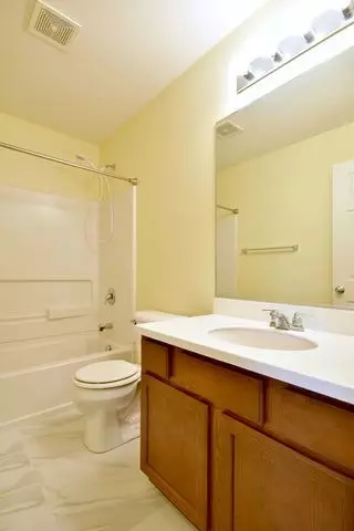 4036 Pompton Ct, Elgin, IL 60124 photo 17