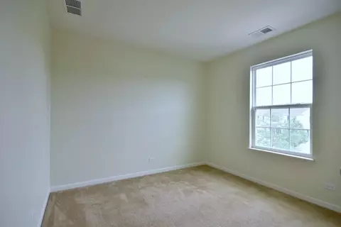 4036 Pompton Ct, Elgin, IL 60124 photo 14