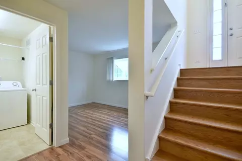 4036 Pompton Ct, Elgin, IL 60124 photo 16