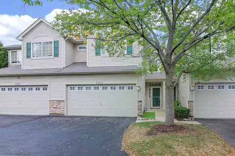 2203 Gallant Fox Cir, Montgomery, IL 60538