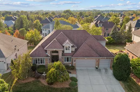 17216 Pointe Dr, Orland Park, IL 60467