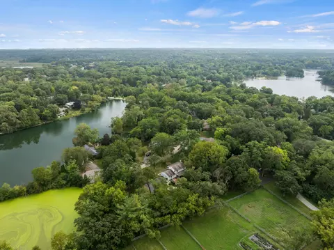735 Circle Dr, Tower Lakes, IL 60010 photo 44