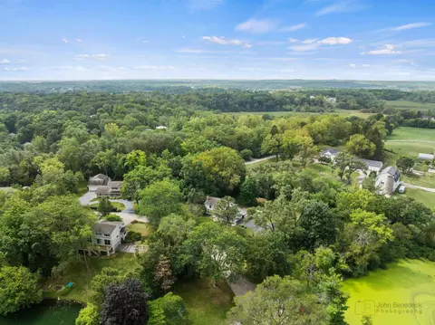 735 Circle Dr, Tower Lakes, IL 60010 photo 42