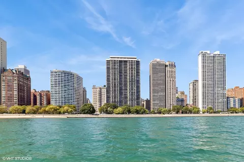 1212 N Lake Shore Dr #9BS, Chicago, IL 60610