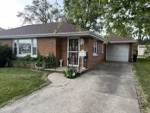523 Beckman Dr, Kankakee, IL 60901 photo 1