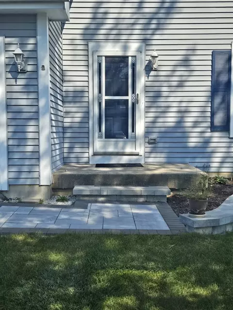 Exterior - 26143 S Plum Tree Ln, Monee, IL 60449 photo 3 of 8