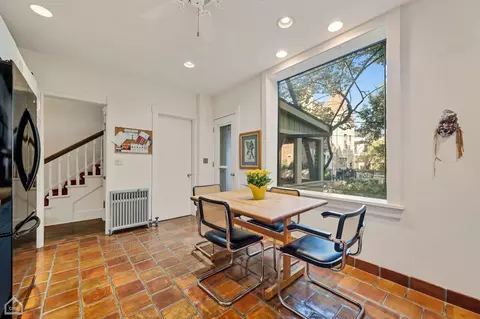 Dining - 1354 E 49th St, Chicago, IL 60615 photo 2 of 2