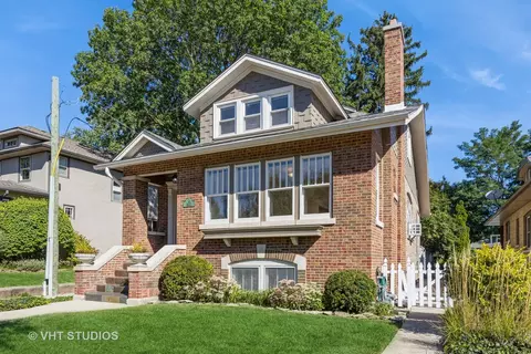 410 Berkshire St, Oak Park, IL 60302