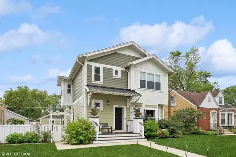3825 Brummel St, Skokie, IL 60076