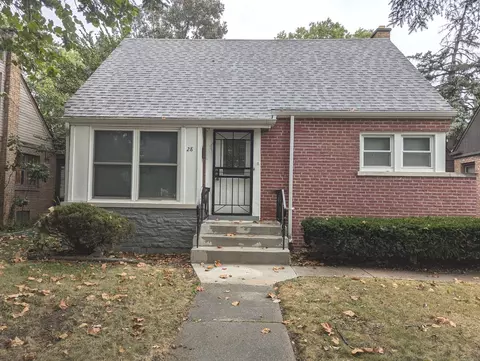 28 167th Pl, Calumet City, IL 60409